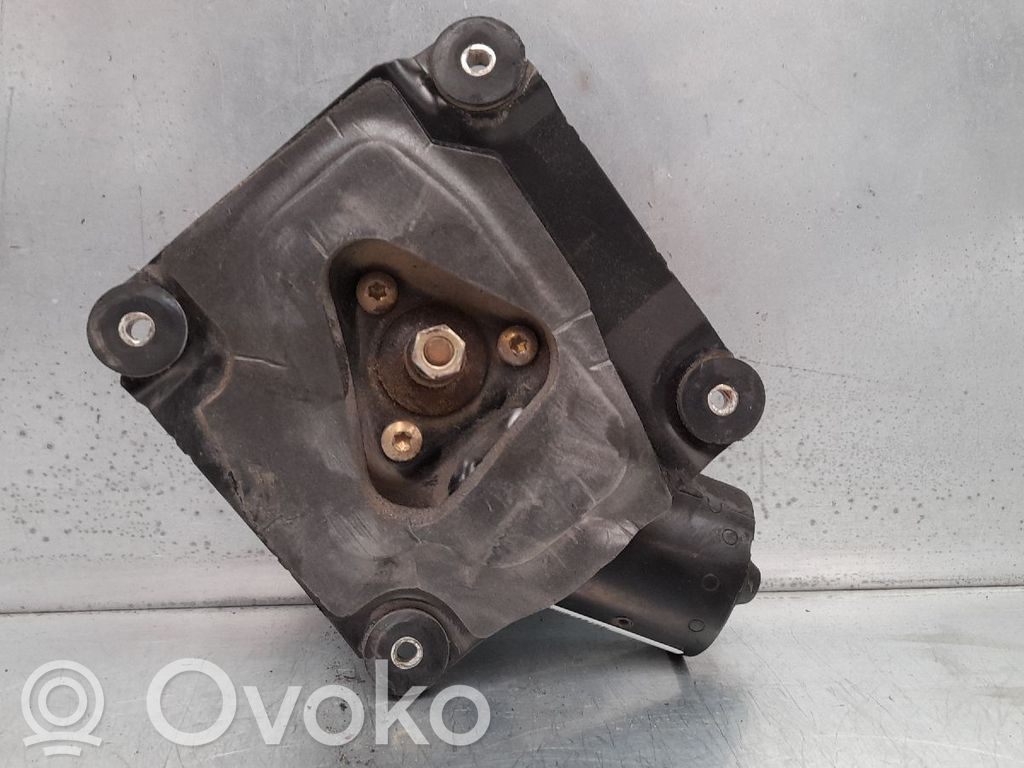 Volvo S40, V40 Tiranti e motorino del tergicristallo anteriore