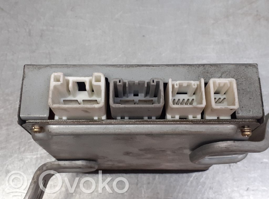 Toyota Yaris Unidad de control/módulo del motor 