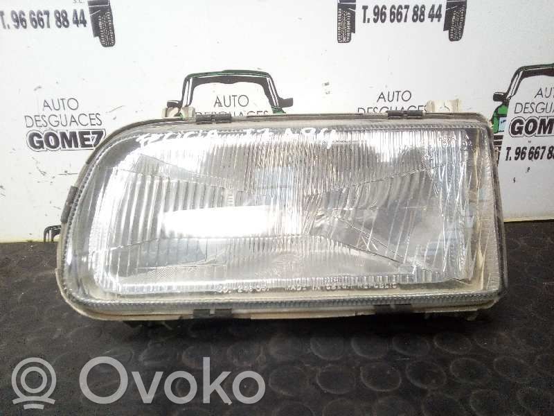 Skoda Felicia I Faro/fanale