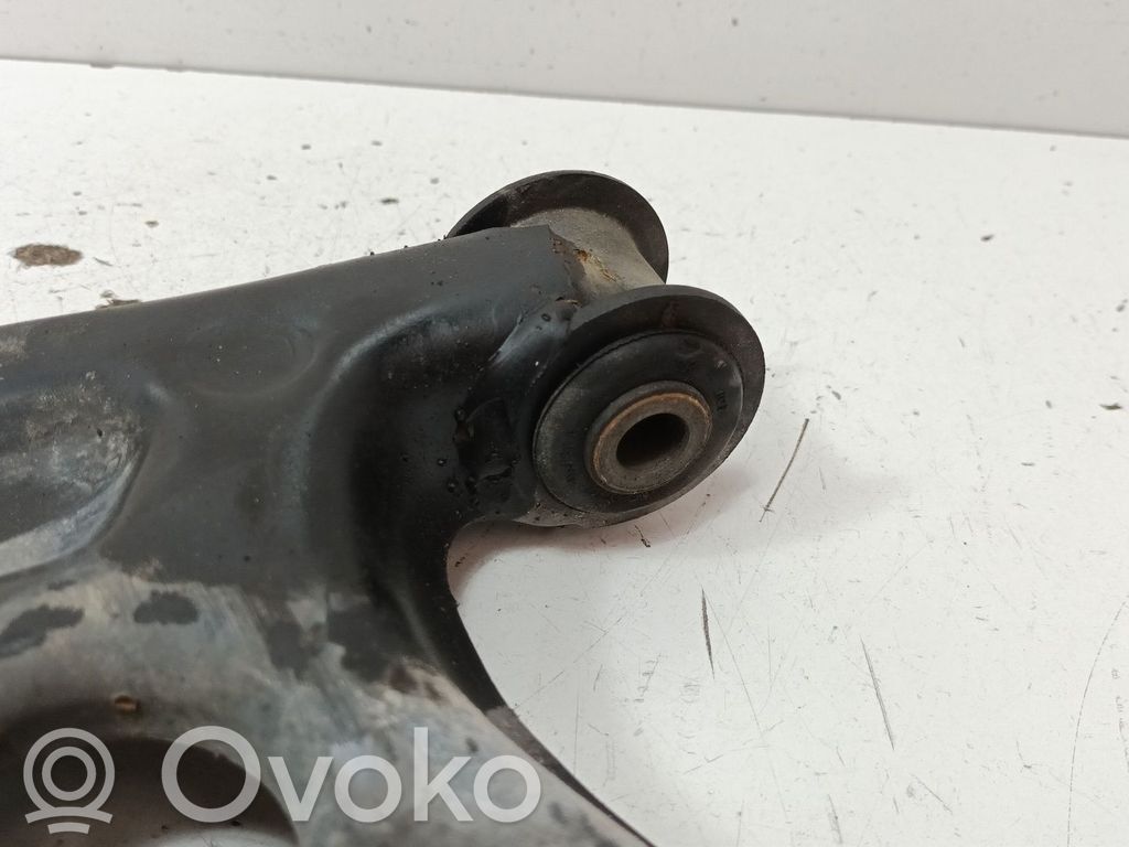 Volkswagen Polo IV 9N3 Dolny wahacz przedni 