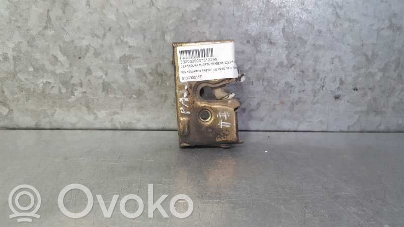 Volkswagen PASSAT Serrure de porte arrière 