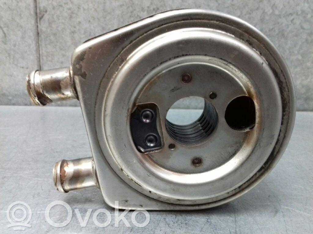 Hyundai Accent Radiateur d'huile moteur 