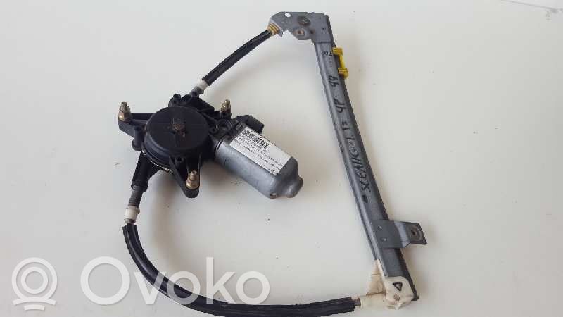 Renault Megane I Elektryczny podnośnik szyby drzwi tylnych 