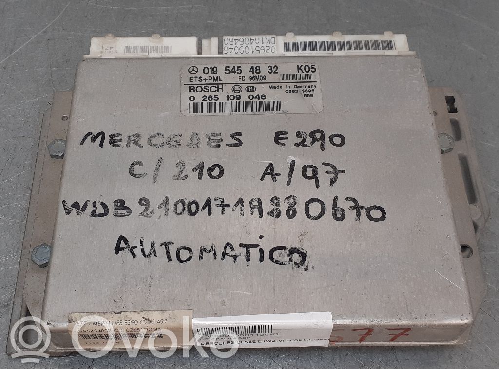 Mercedes-Benz E W210 Boîtier de commande ASC / interrupteurs 