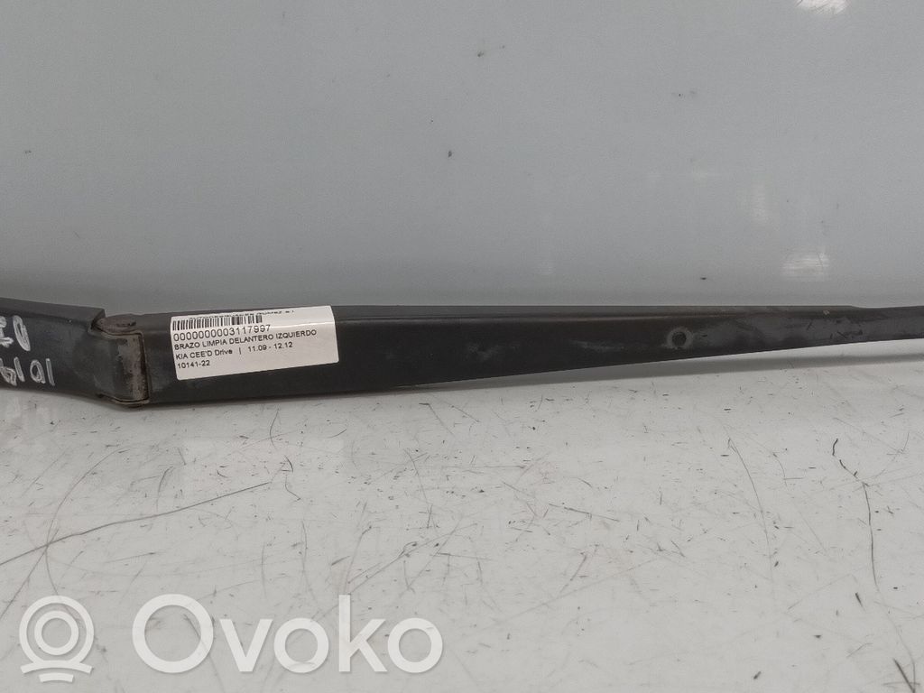 KIA Ceed Bras d'essuie-glace avant 