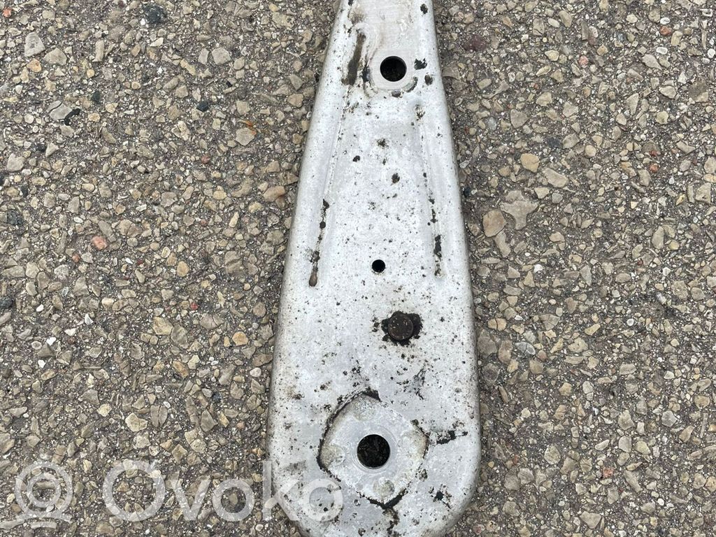 BMW 5 E60 E61 Muu takaiskunvaimentimien osa 