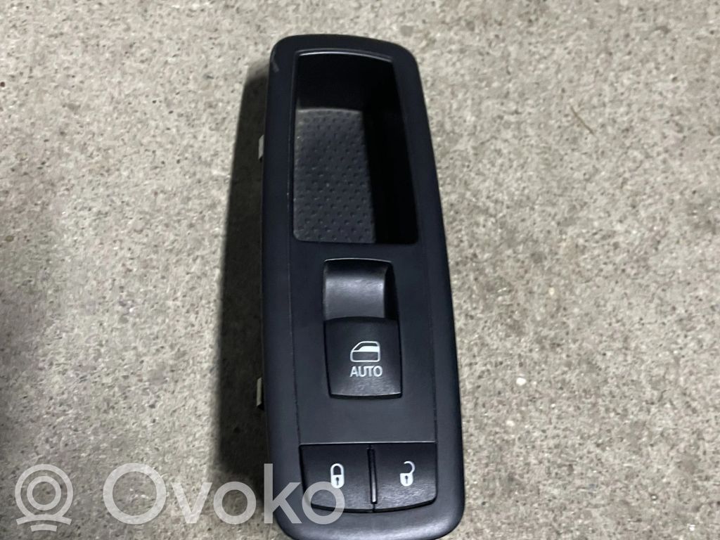 Lancia Thema Botón interruptor de bloqueo de puertas 