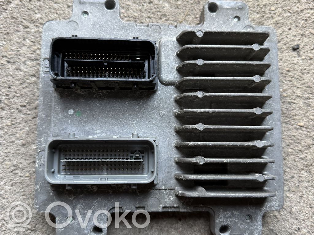 Engine control unit/module   E3712637795