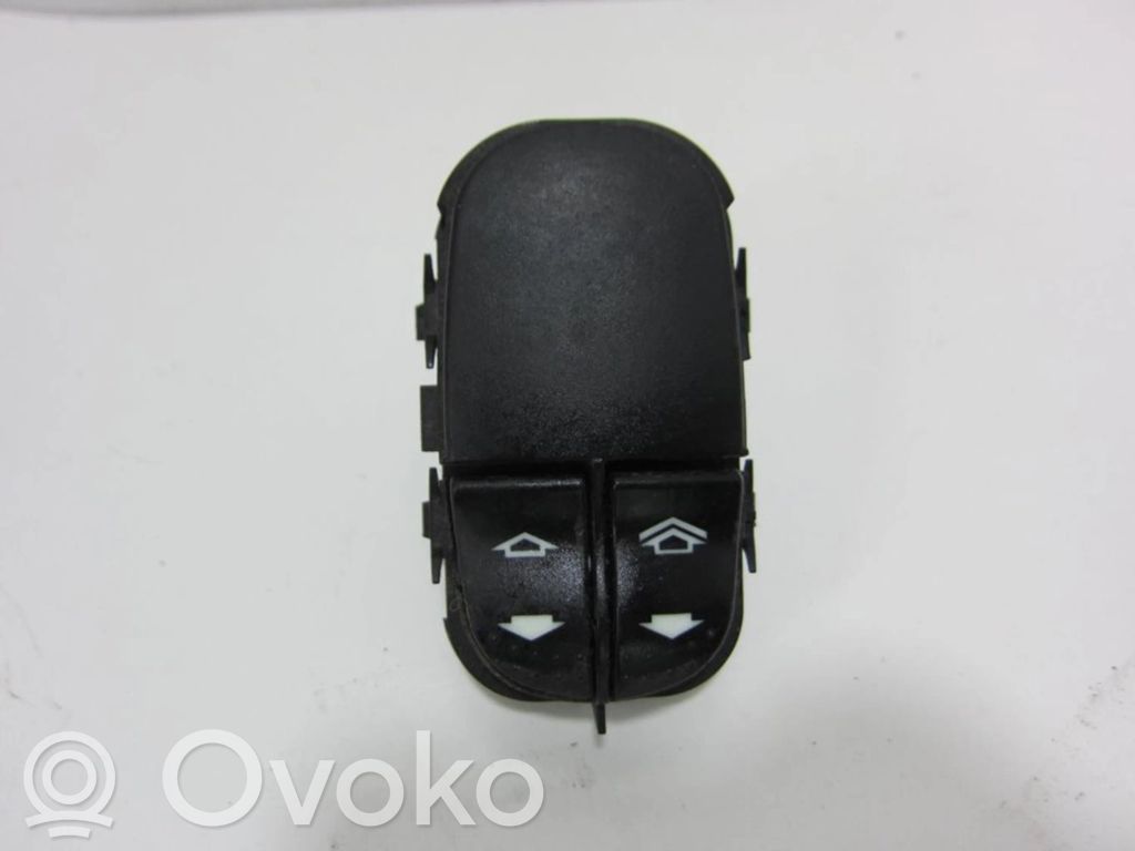 Electric window control switch   YS4T14529AA,YS4T14529AA