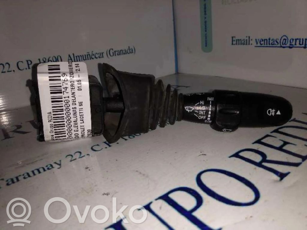 Chevrolet Lanos Electric window control switch 