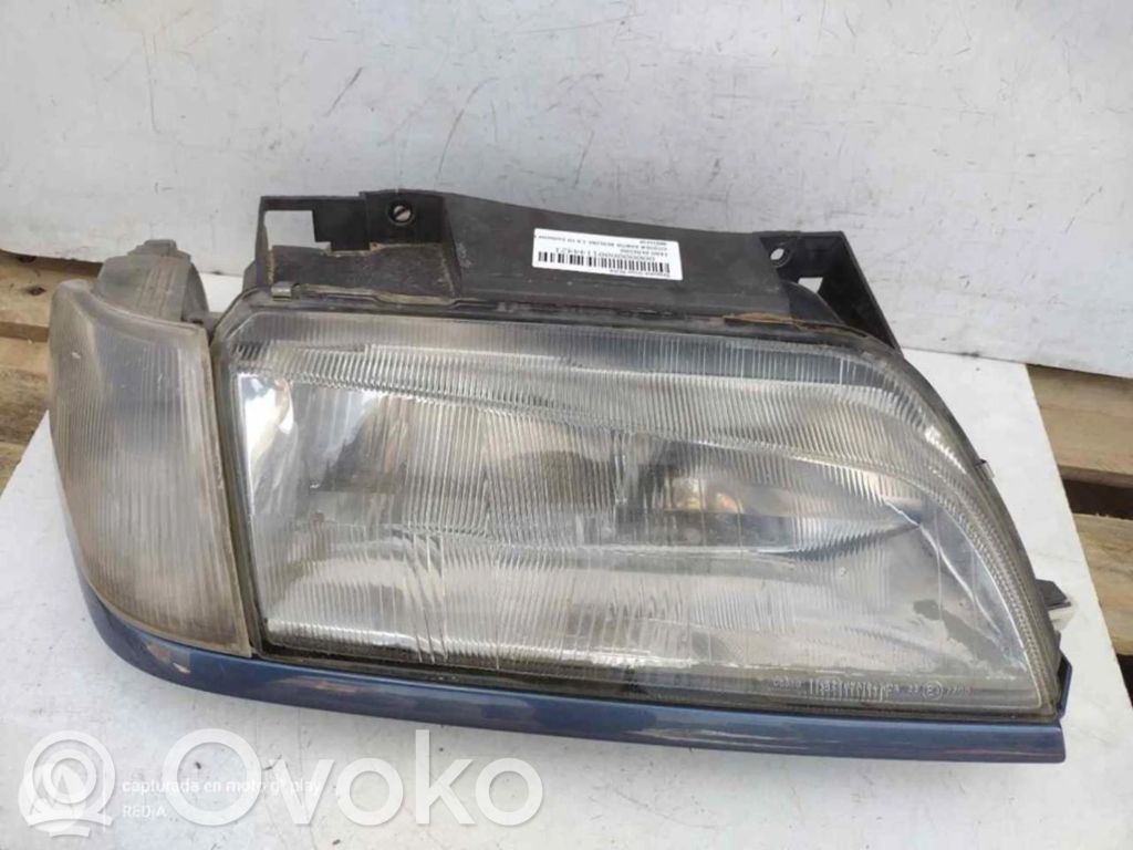 Scheinwerfer   88205034D