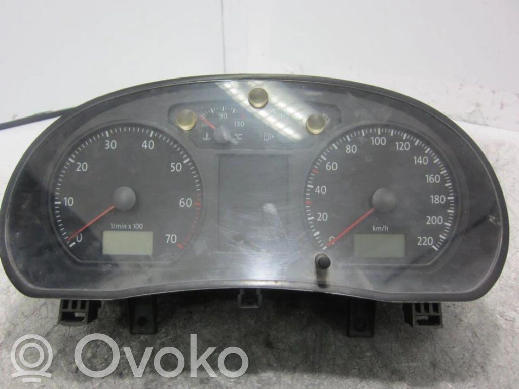 Volkswagen Polo IV 9N3 Compteur de vitesse tableau de bord