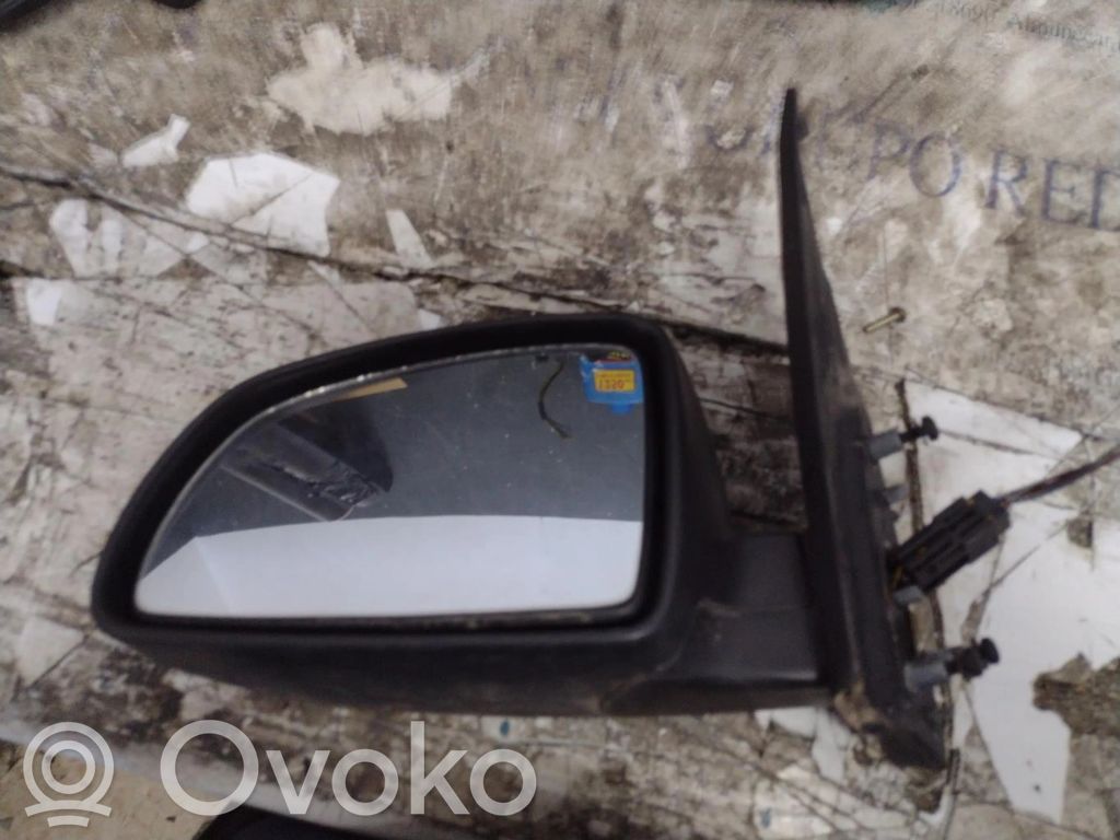 Opel Meriva A Elektryczne lusterko boczne drzwi przednich 