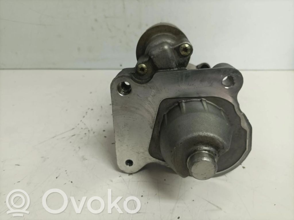 Motor de arranque   2S6011000
