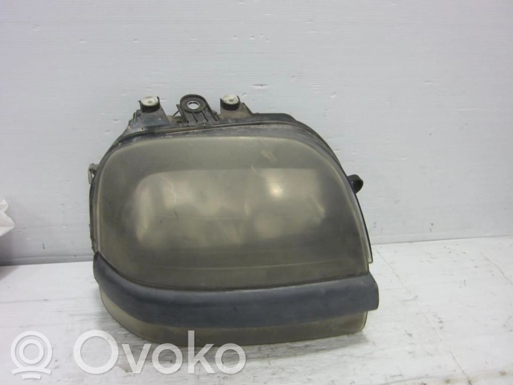 Fiat Doblo Faro/fanale 