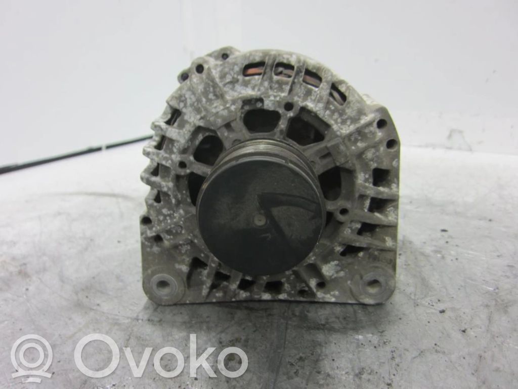 Alternador   8200537415B