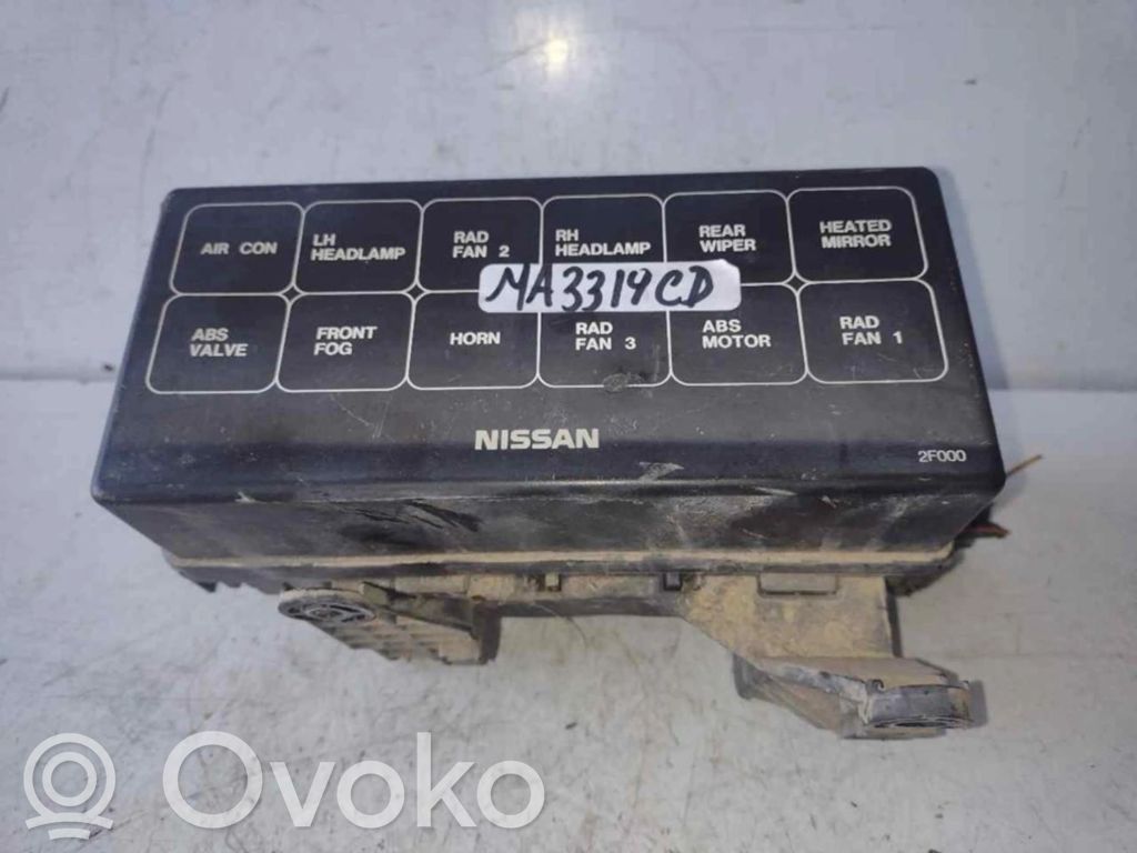 Nissan Primera Módulo de fusible 