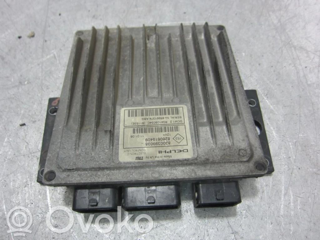 Unitate control motor/modul ECU   8200399038