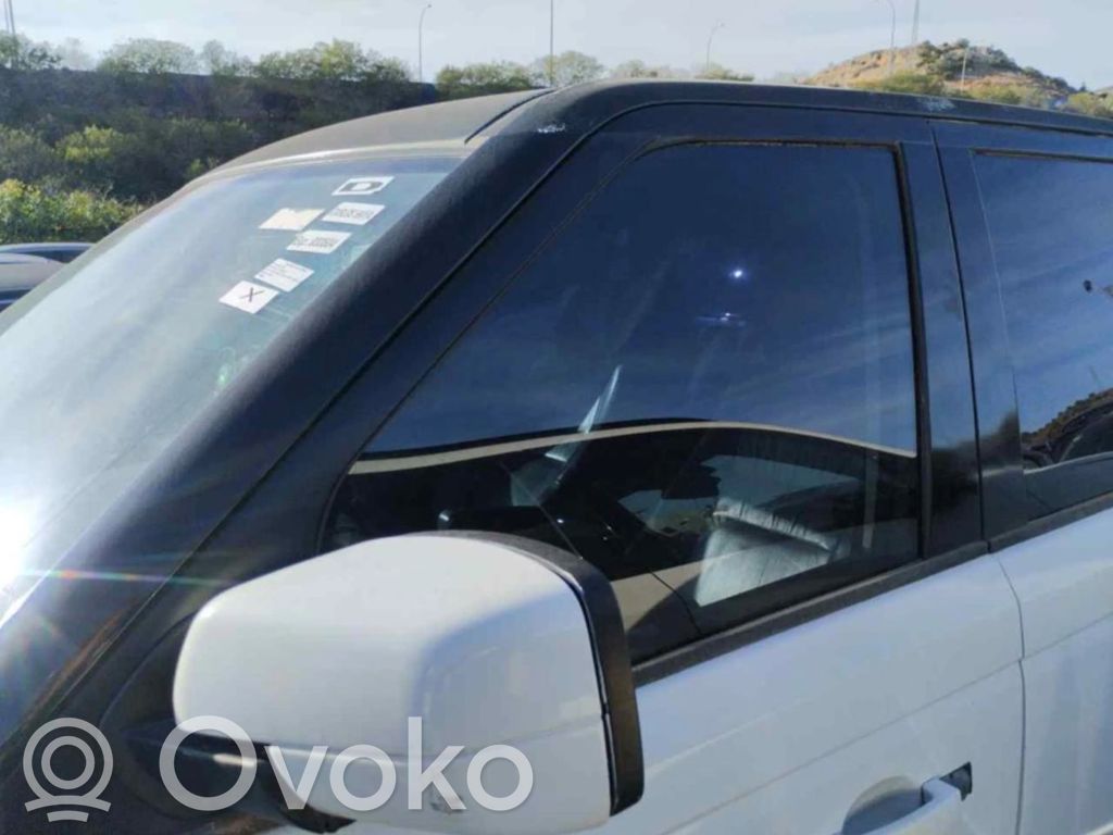 Land Rover Range Rover Sport L320 Geam ușă față patru uși