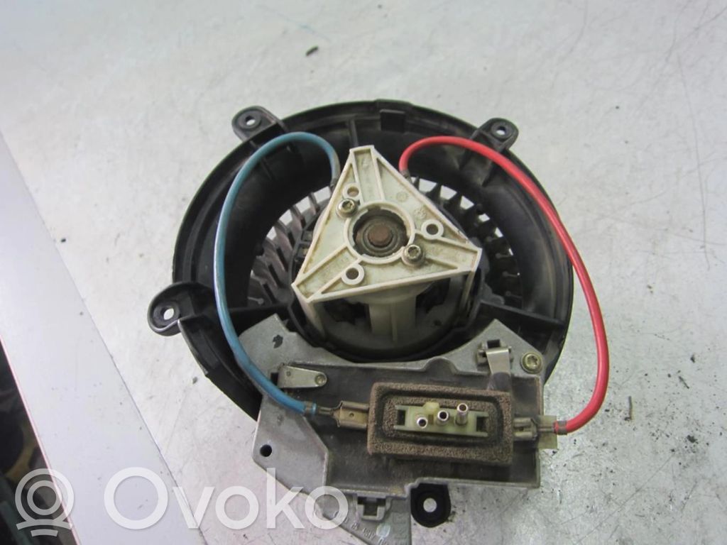 Mercedes-Benz CLK A209 C209 Ventola riscaldamento/ventilatore abitacolo