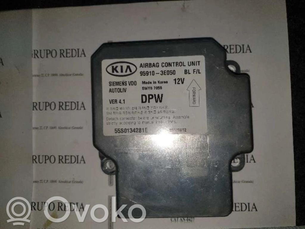 KIA Sorento Airbag control unit/module 