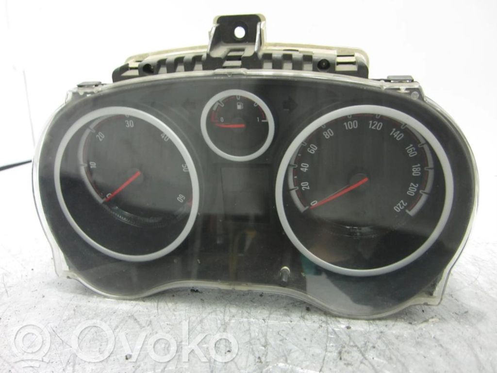 Opel Corsa D Speedometer (instrument cluster) 