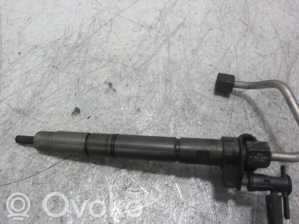 Inyector de combustible   0445117