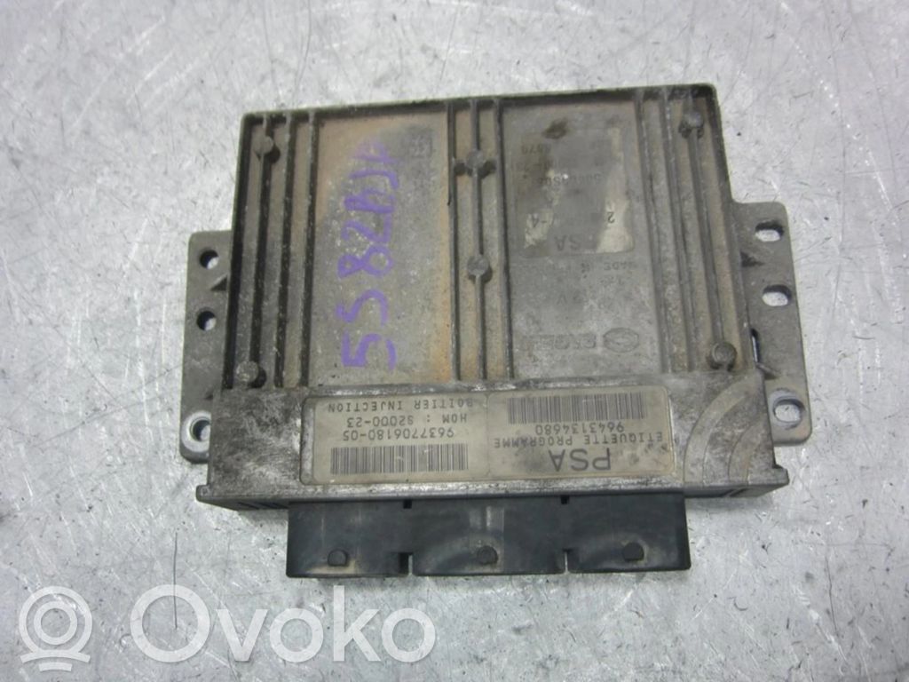Peugeot 206+ Unité de commande, module ECU de moteur 