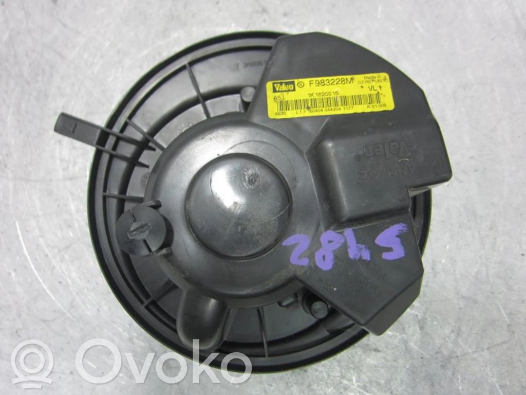 Audi A3 S3 8P Silniczek nagrzewnicy nawiewu klimatyzacji A/C 