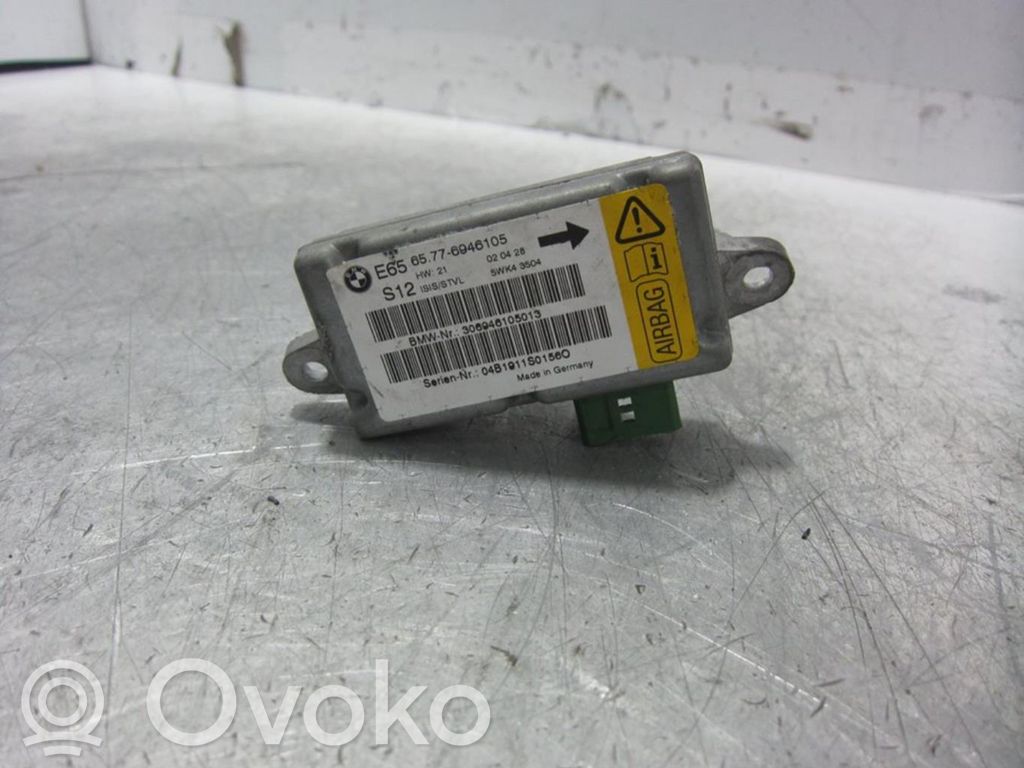 Sensor impacto/accidente para activar Airbag   65776946105