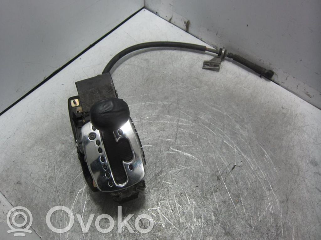 Audi A4 S4 B5 8D Asta della leva del cambio 