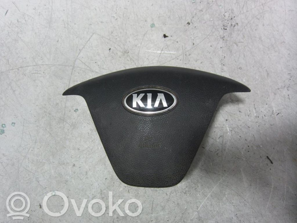 KIA Ceed Contur aripă față 