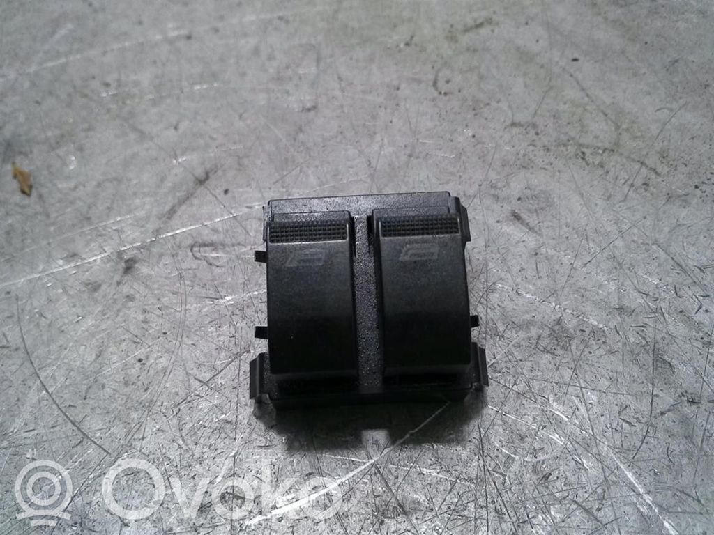 Interruptor del elevalunas eléctrico   8L0959851