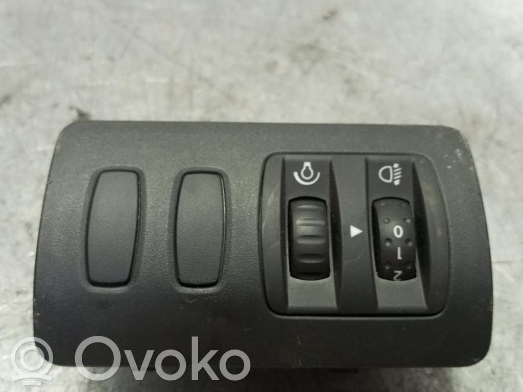 Renault Clio III Comutator control nivel faruri 