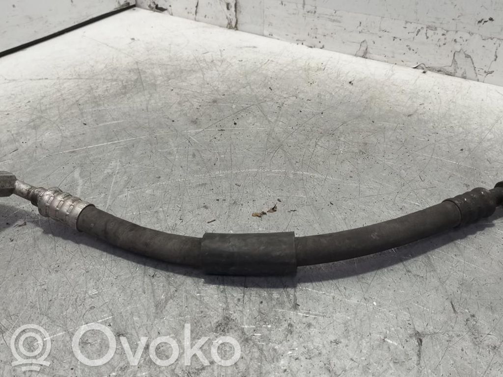Ilmastointilaitteen putki (A/C)   64536908754