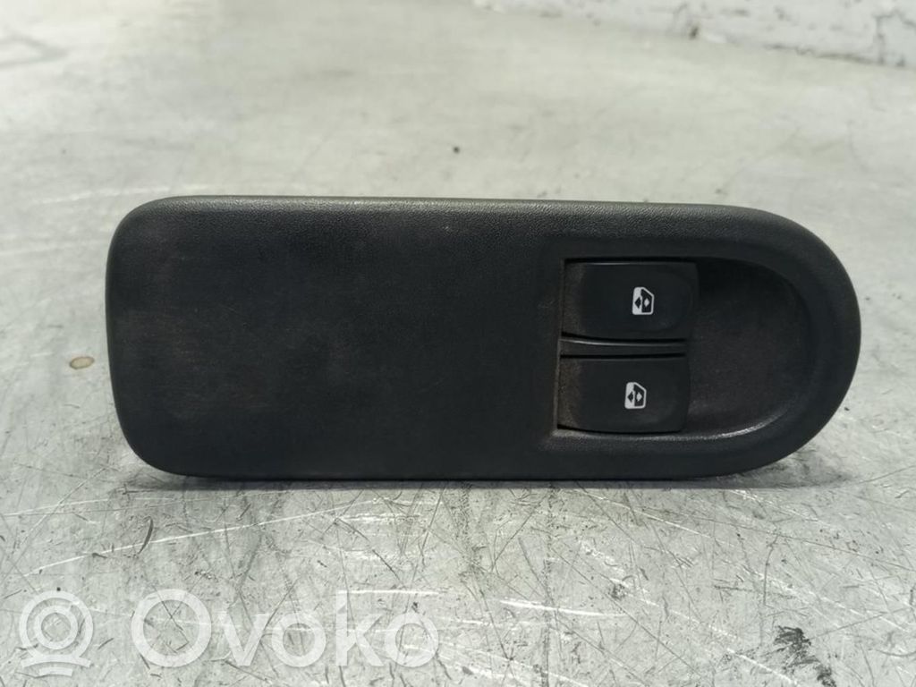 Renault Clio III Comutator comandă geamuri electrice 