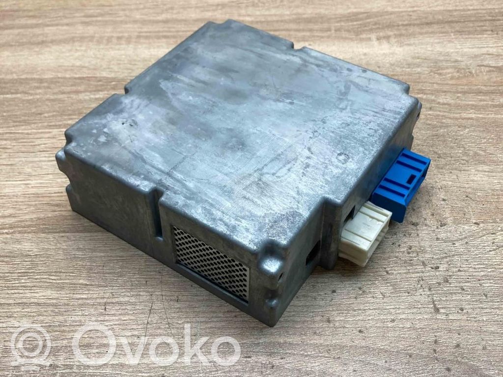 BMW 5 E60 E61 Skaņas pastiprinātājs 