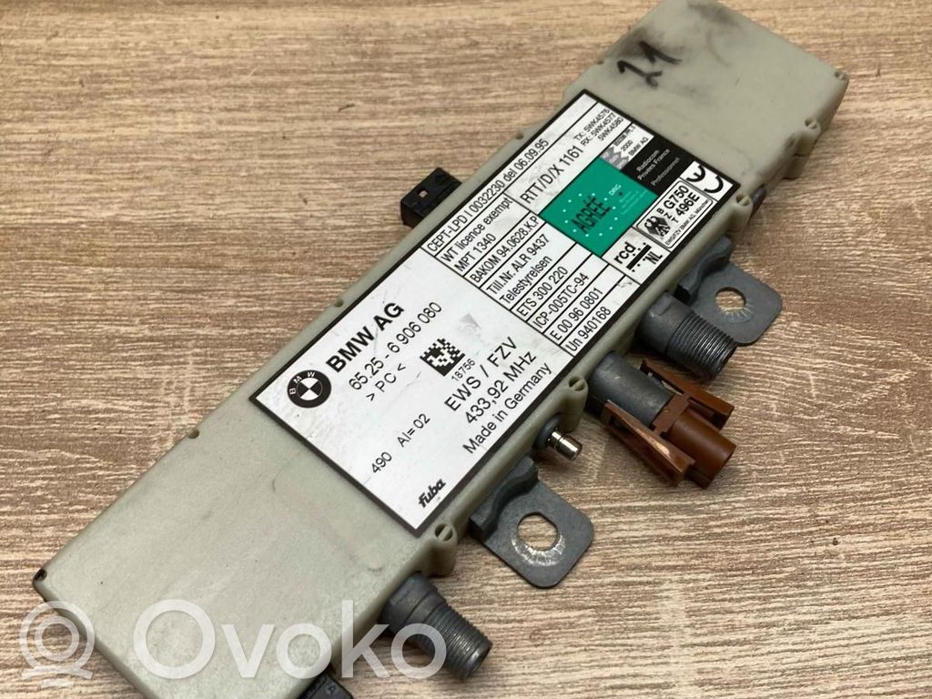 BMW 5 E39 Antenos valdymo blokas 
