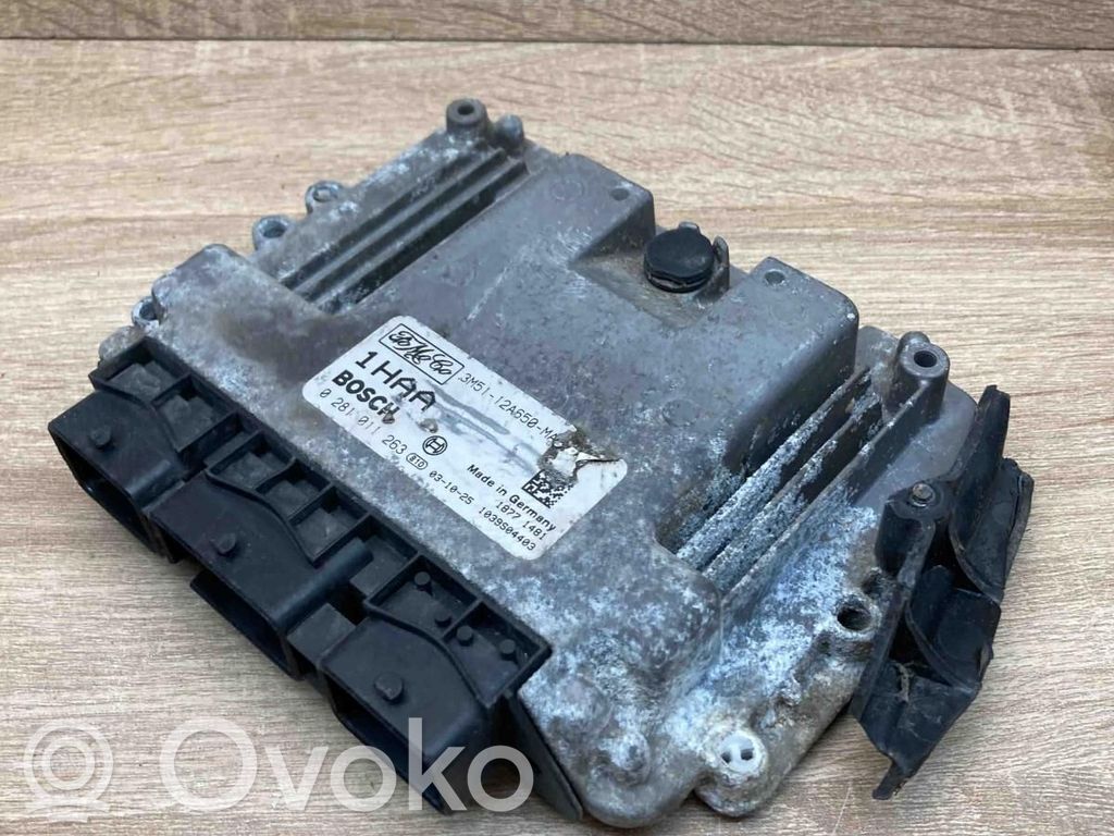 Ford C-MAX I Engine control unit/module ECU 