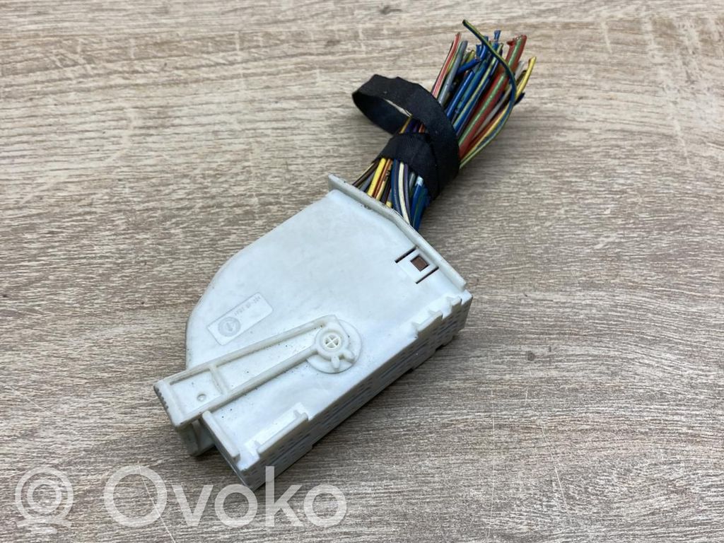 BMW 5 E60 E61 Plug wire 
