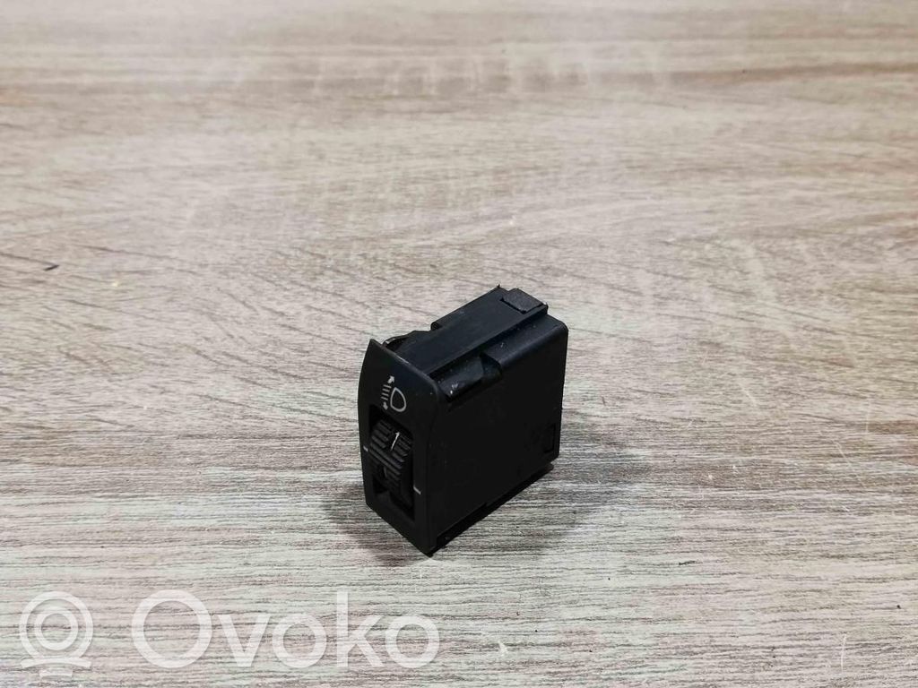 Headlight level height control switch   8360843,21314000,61318360843