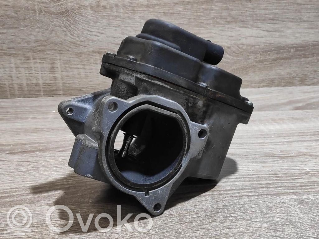Audi A4 S4 B8 8K EGR vārsts 
