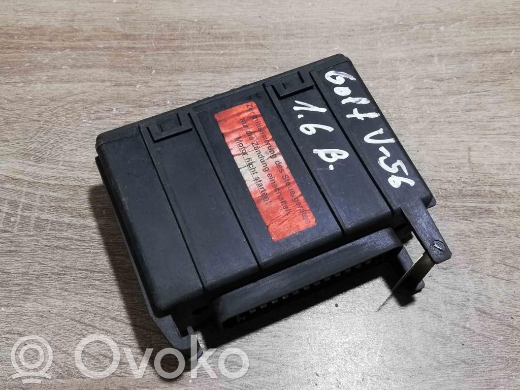 Volkswagen PASSAT B4 Ignition amplifier control unit 