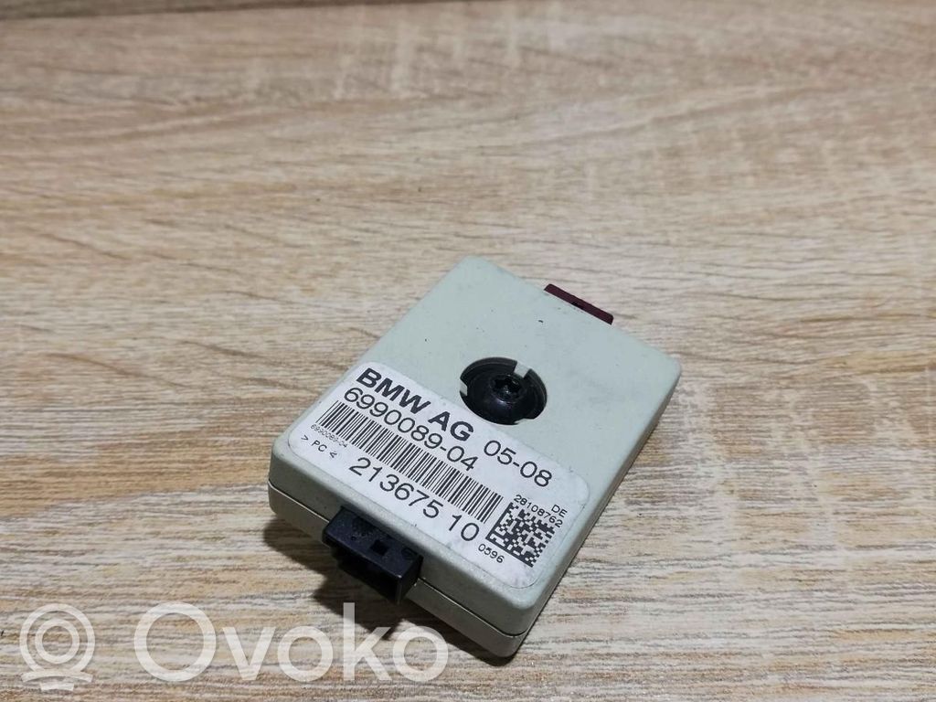 BMW X3 E83 Antenas pastiprinātājs 