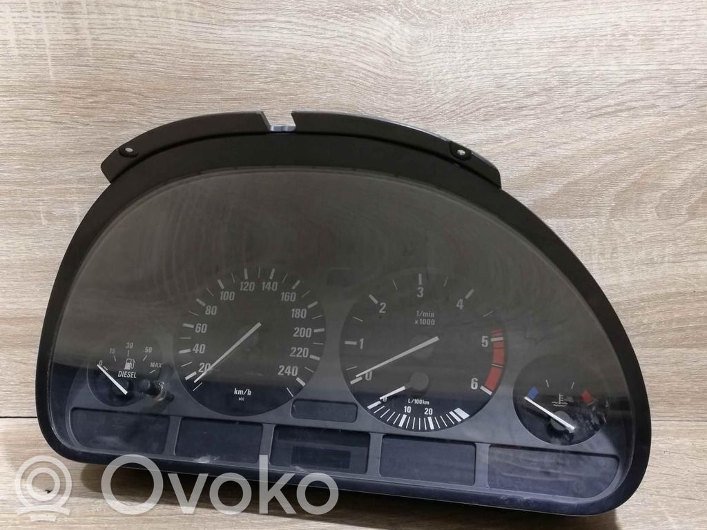 BMW 5 E39 Speedometer (instrument cluster) 