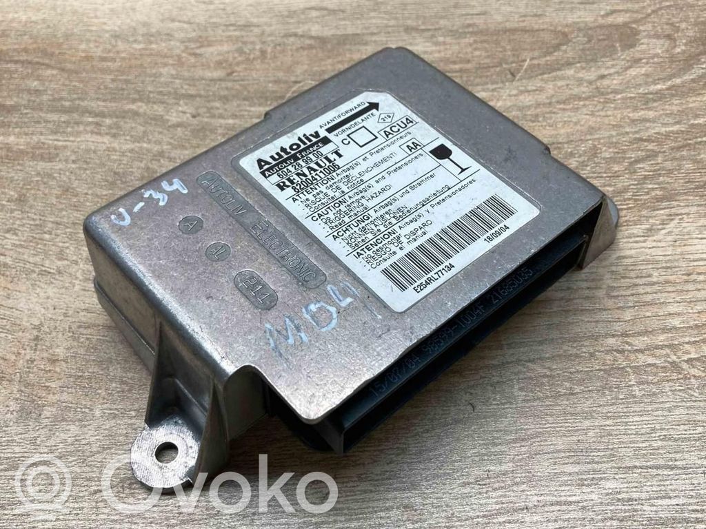 Renault Megane II Airbag control unit/module 