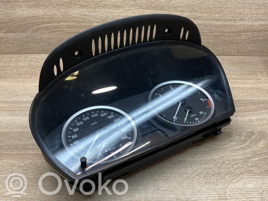 Speedometer (instrument cluster)   6945633