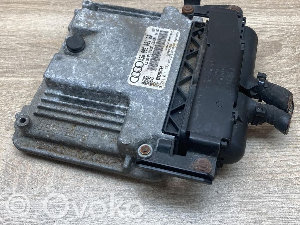 Audi A3 S3 8P Engine control unit/module ECU 