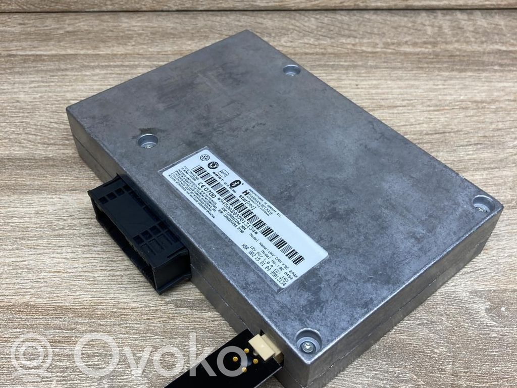 Skoda Superb B6 (3T) Bluetooth control unit module 