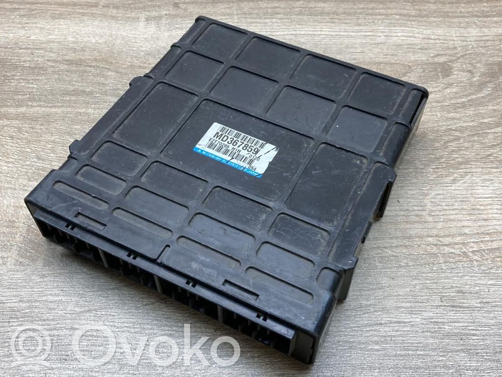 Engine control unit/module ECU   MD367859,E2T70285